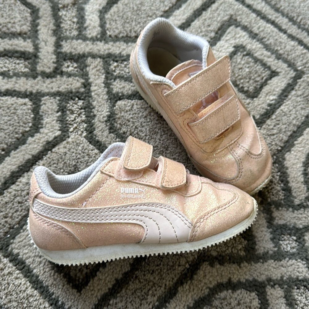 Puma Kids Pink Glitter Velcro Sneakers